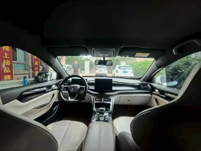 BYD Qin PLUS — Фото автомобиля 5