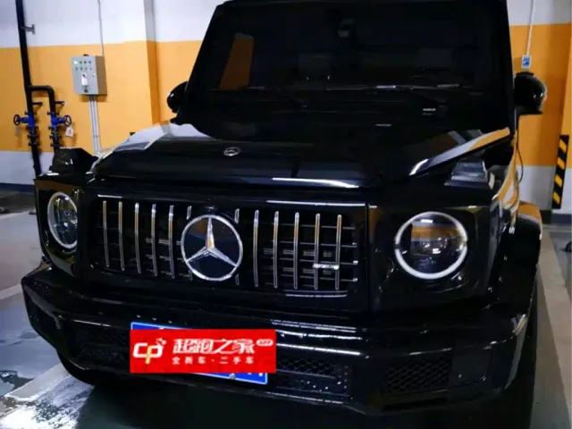Фотография автомобиля — Mercedes-Benz G-Class