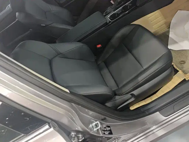 Toyota Camry — Фото автомобиля 24