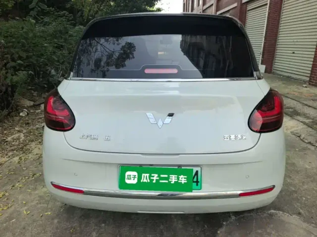 Wuling Bingo — Фото автомобиля 5