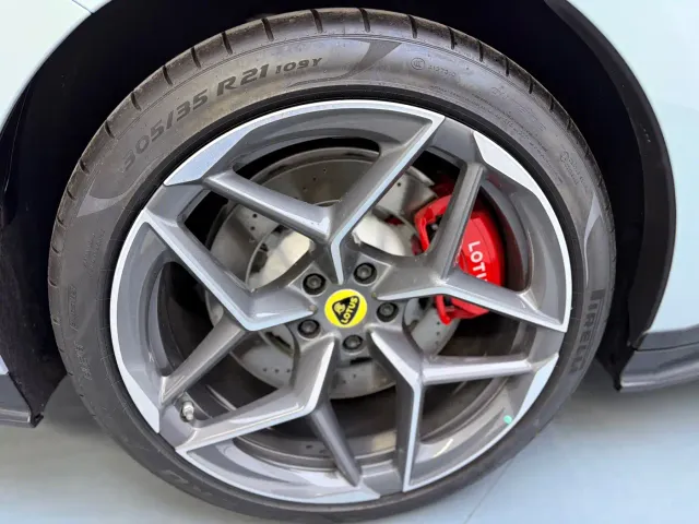 Lotus Emeya — Фото автомобиля 25
