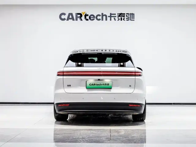 Li Auto i6 — Фото автомобиля 6