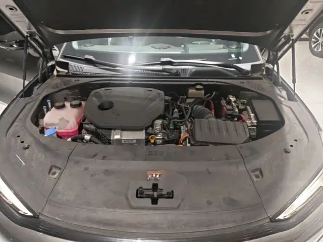 Geely Galaxy Xingyao 8 — Фото автомобиля 19