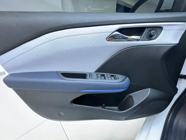 Chevrolet Monza — Фото автомобиля 17