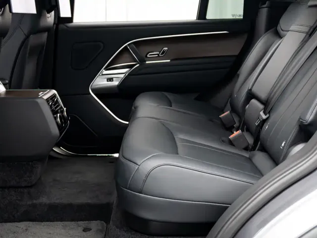 Land Rover Range Rover — Фото автомобиля 16