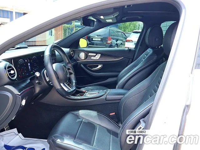 Mercedes-Benz E-Class W213 — Фото автомобиля 11