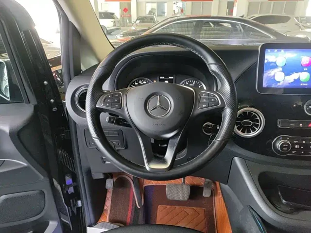 Mercedes-Benz Vito — Фото автомобиля 6