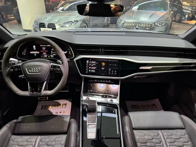 Audi RS 7 — Фото автомобиля 9
