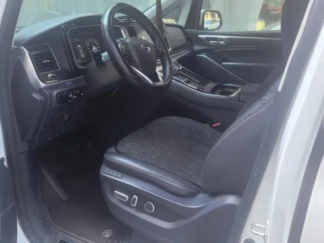 GAC Trumpchi M8 — Фото автомобиля 9