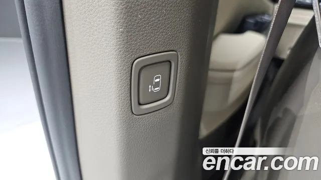 Kia Canival Carnival 4 поколение 9 мест Prestige — Фото автомобиля 18