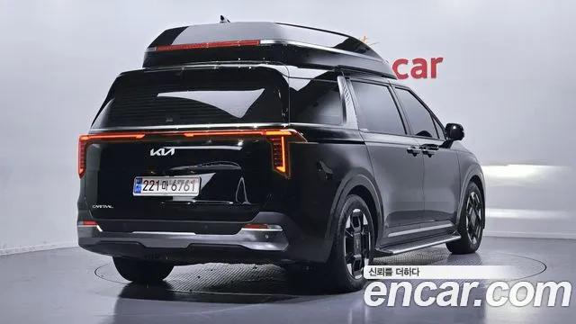 Kia Canival Новый Carnival 4 поколение Бензин 4 места Hi-Limousine — Фото автомобиля 2