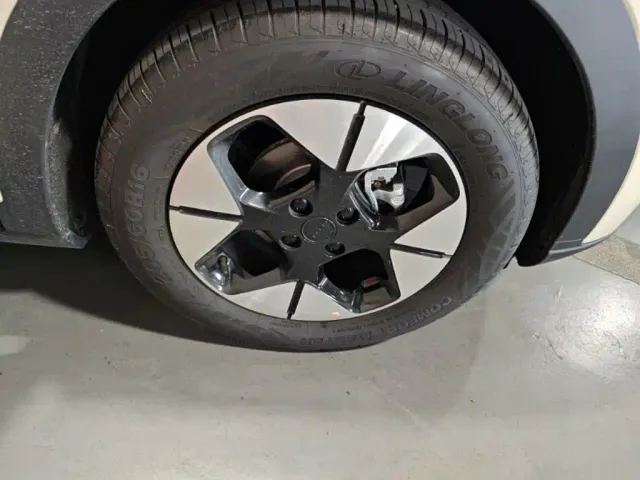 Geely Starry Wish — Фото автомобиля 18