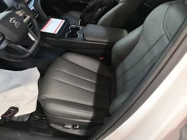 BYD Song L DM-i — Фото автомобиля 14