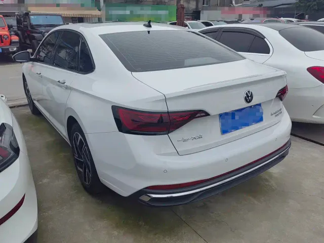 Volkswagen Sagitar — Фото автомобиля 7