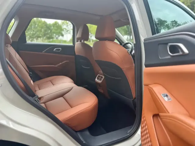Haval Xiaolong MAX — Фото автомобиля 12