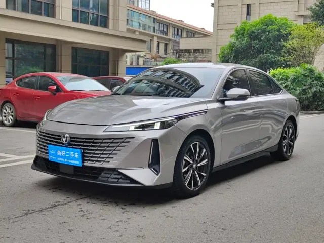 Фотография автомобиля — Changan Lamore