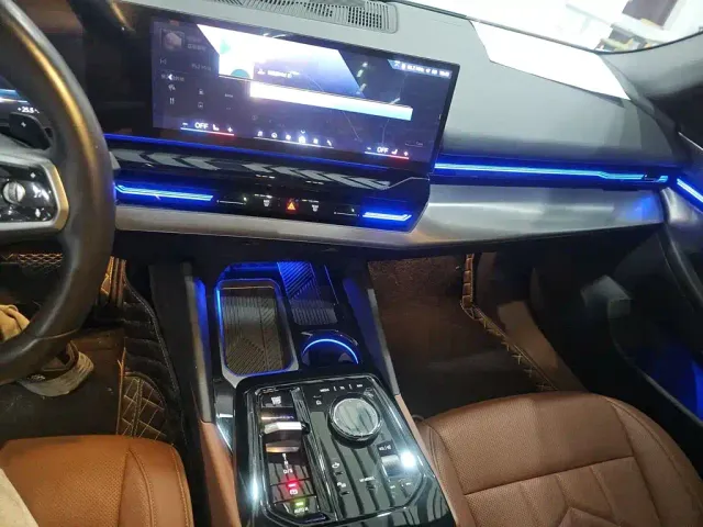BMW 5 Series — Фото автомобиля 7