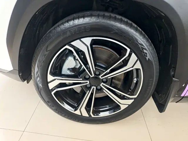 Geely Galaxy L7 — Фото автомобиля 22
