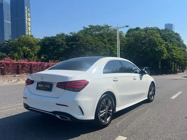 Mercedes-Benz A-Class — Фото автомобиля 9