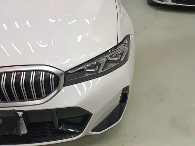BMW 3 Series — Фото автомобиля 23