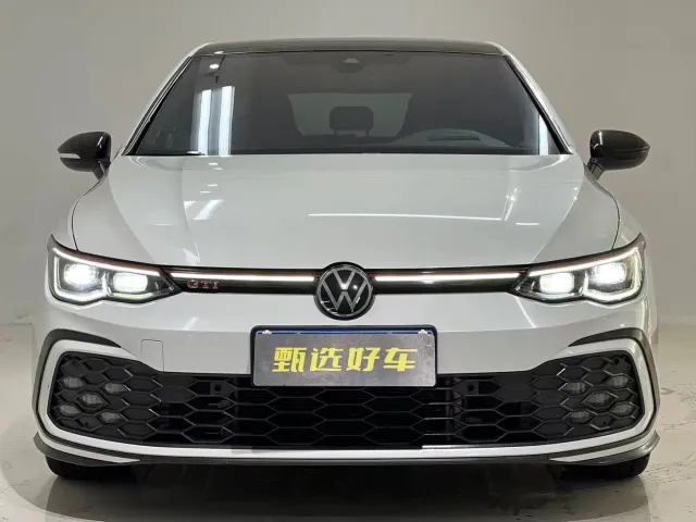 Volkswagen Golf GTI — Фото автомобиля 2