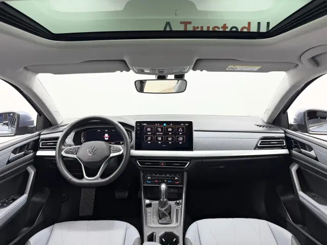 Volkswagen Lavida — Фото автомобиля 11