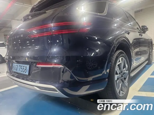Genesis GV70 Electrified — Фото автомобиля 10