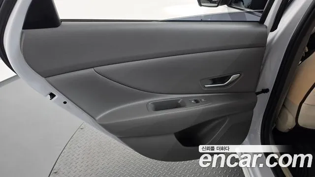 Hyundai Avante CN7 — Фото автомобиля 14