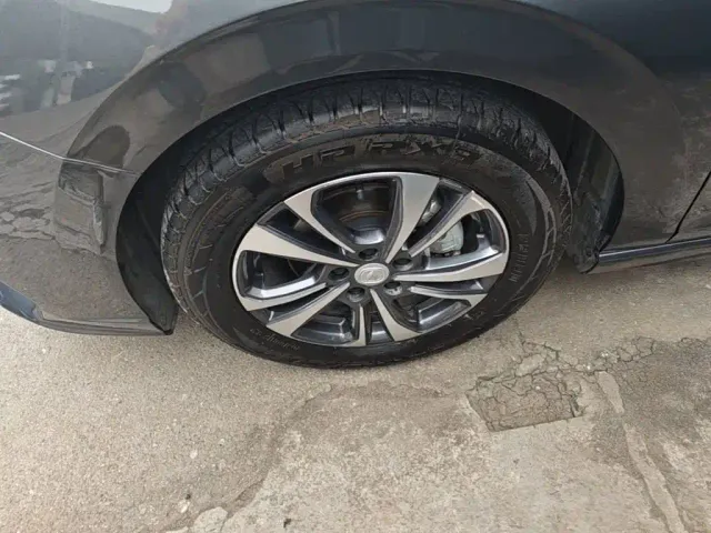 Changan Eado — Фото автомобиля 24