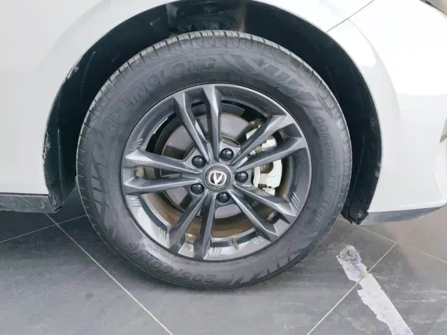 Changan Lamore — Фото автомобиля 6