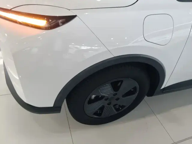 Geely Geometry E Firefly — Фото автомобиля 22