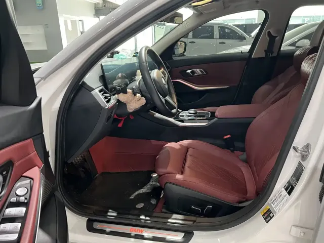 BMW i3 — Фото автомобиля 4