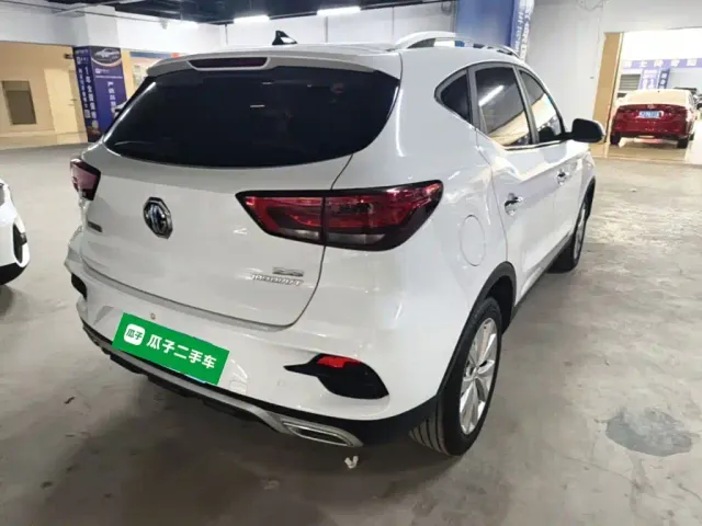 MG ZS — Фото автомобиля 6