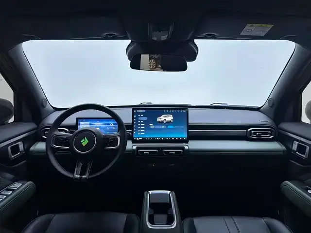 Baojun Yep Plus — Фото автомобиля 9