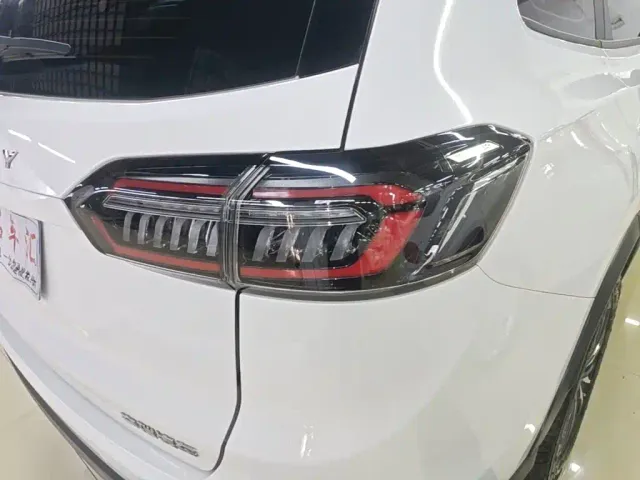 Chery Tiggo 8 — Фото автомобиля 7