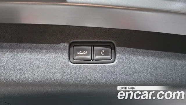 Genesis GV70 2.5T Бензин AWD — Фото автомобиля 16