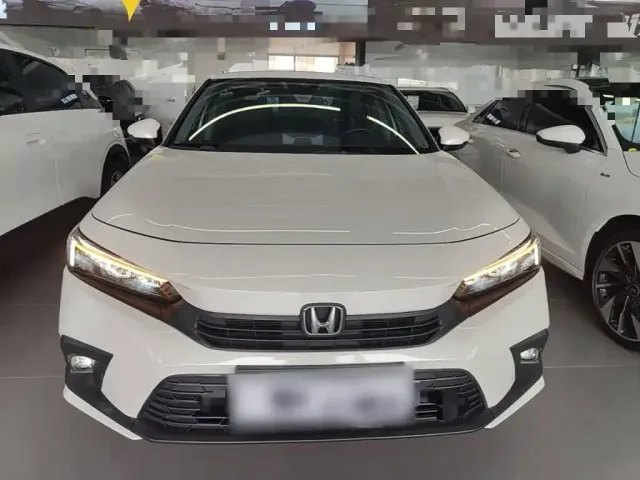Honda Civic 2023 240TURBO CVT Dynamic Edition — Фото автомобиля 2