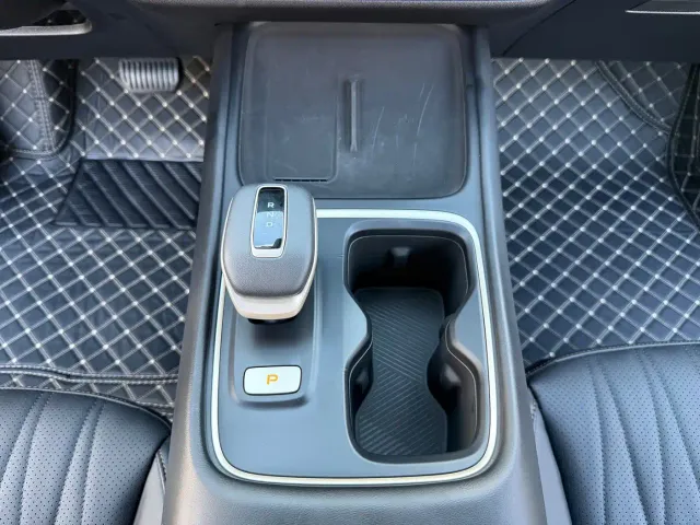Changan Eado — Фото автомобиля 20
