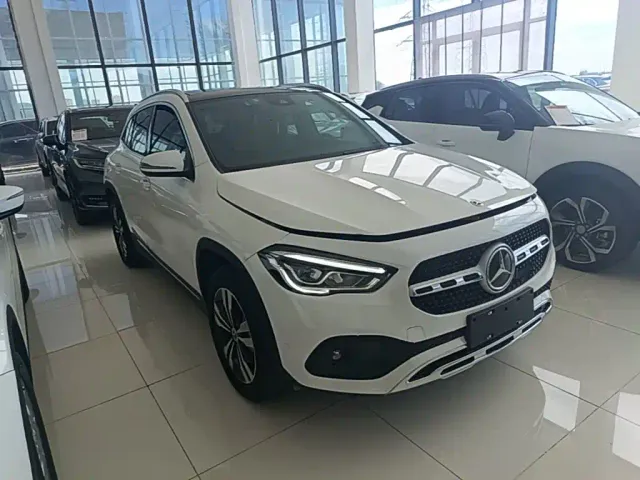 Mercedes-Benz GLA-Class — Фото автомобиля 3