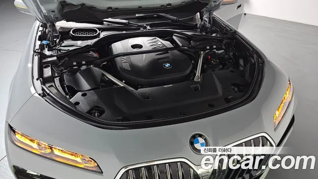 BMW 7-Series 7 серия (G70) 740i sDrive M Sport — Фото автомобиля 6