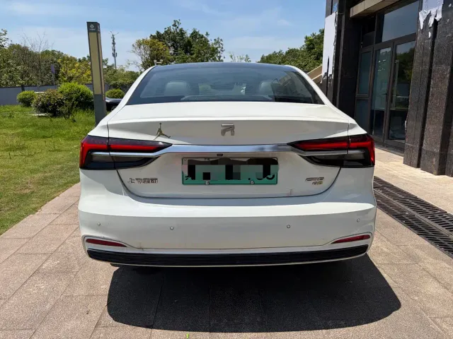 Roewe Feifan ER6 — Фото автомобиля 12