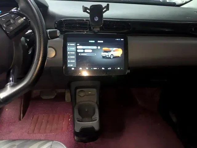 Leapmotor T03 — Фото автомобиля 12