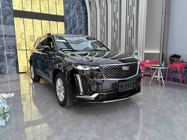 Cadillac XT6 — Фото автомобиля 2