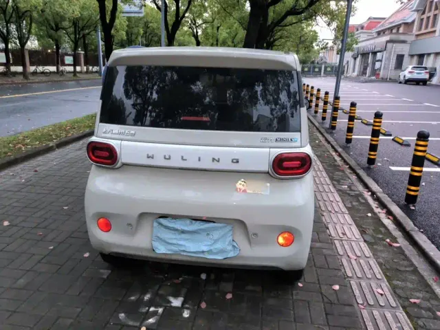 Wuling Hongguang Mini EV — Фото автомобиля 5