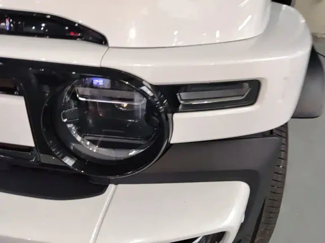 iCAR V23 — Фото автомобиля 23