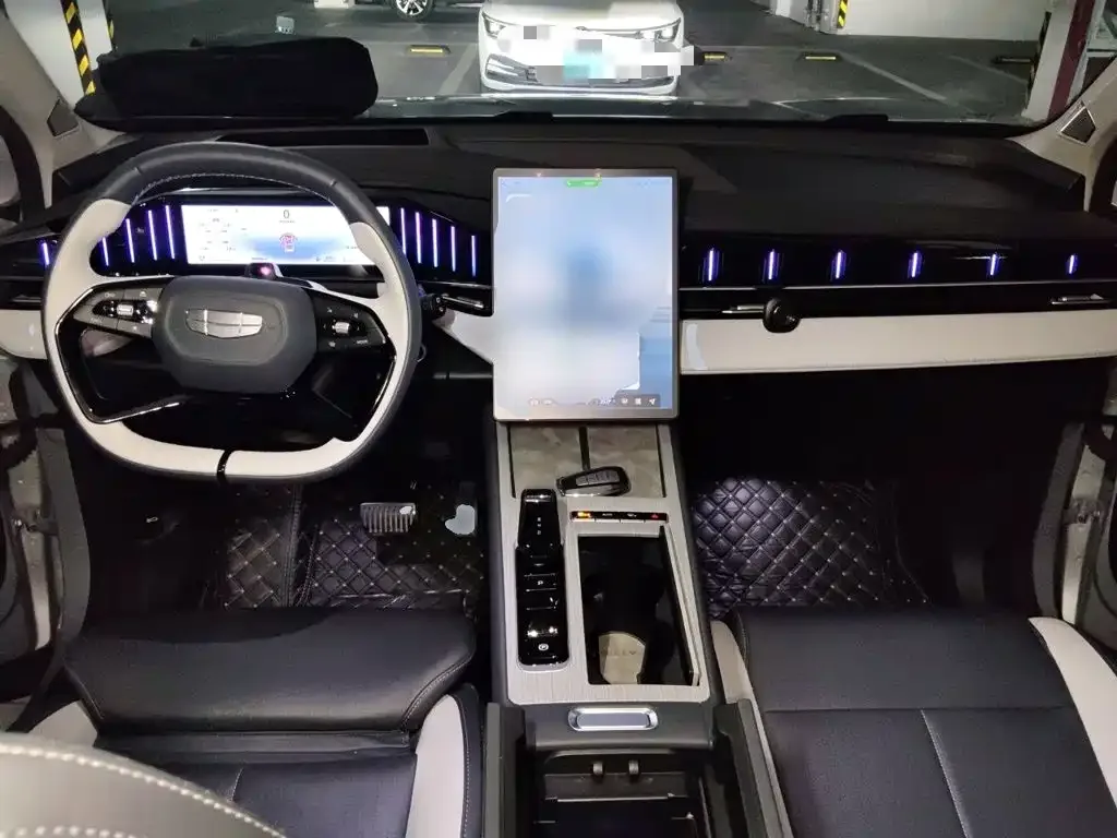 Geely Boyue L 2024 1.5TD DCT Flagship Edition — Фото автомобиля 5