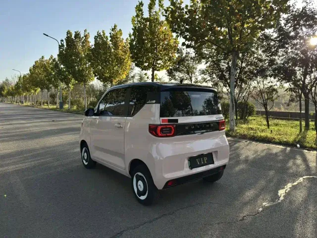 Wuling Hongguang Mini EV — Фото автомобиля 8