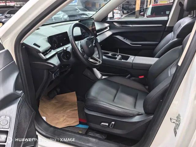 Haval H6 — Фото автомобиля 10