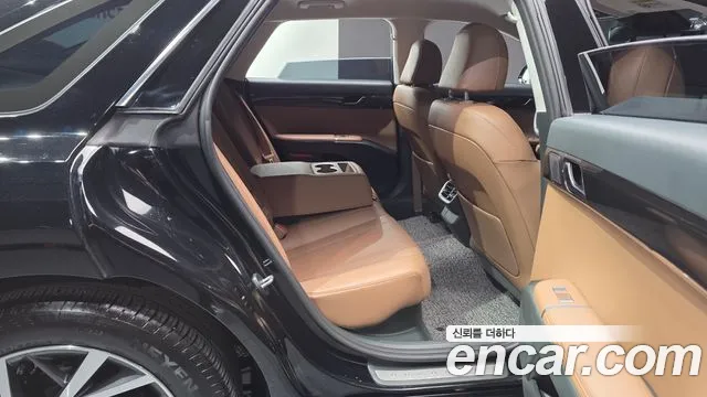 Hyundai Grandeur GN7 — Фото автомобиля 18