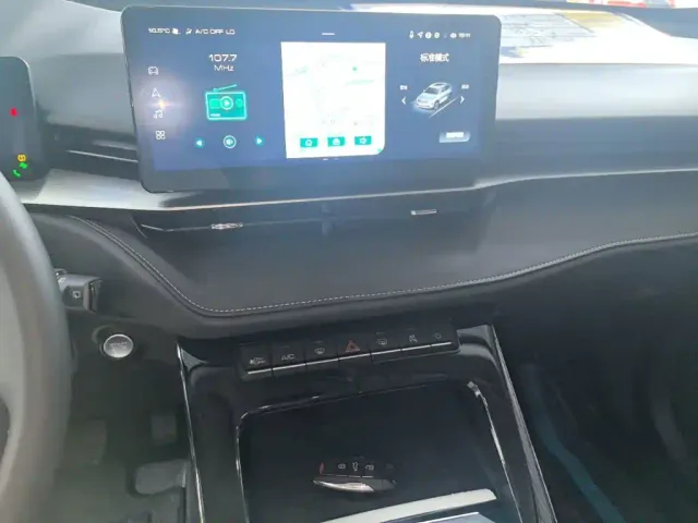 Haval H6 — Фото автомобиля 12